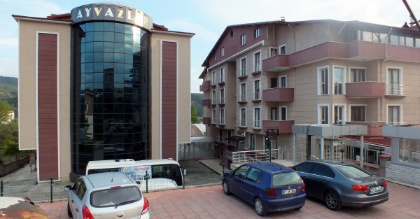 Ayvazlar Kız Yurdu